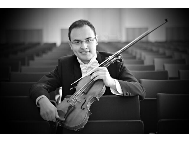 Edwin Caceres-Penuela